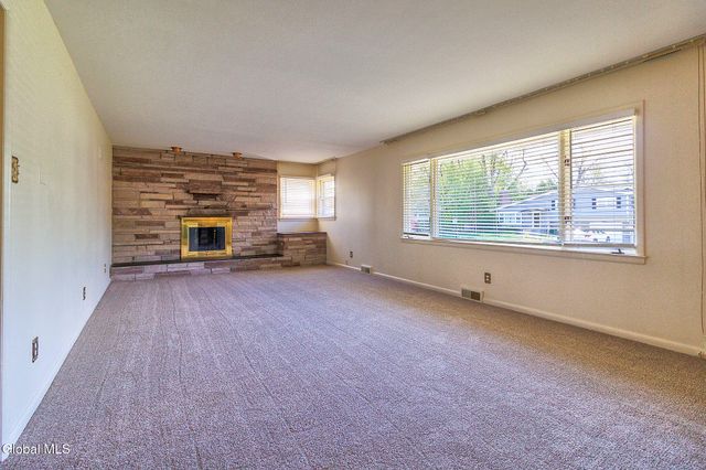1561 Belmont Avenue, Schenectady, NY 12309
