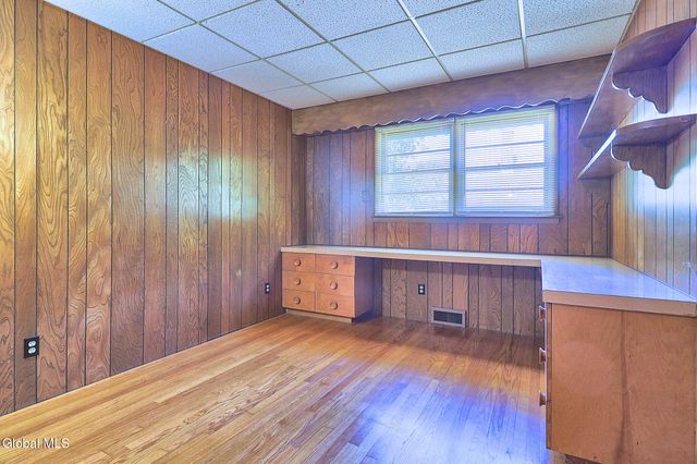 1561 Belmont Avenue, Schenectady, NY 12309