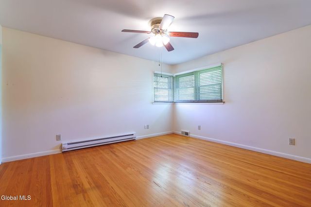 1561 Belmont Avenue, Schenectady, NY 12309