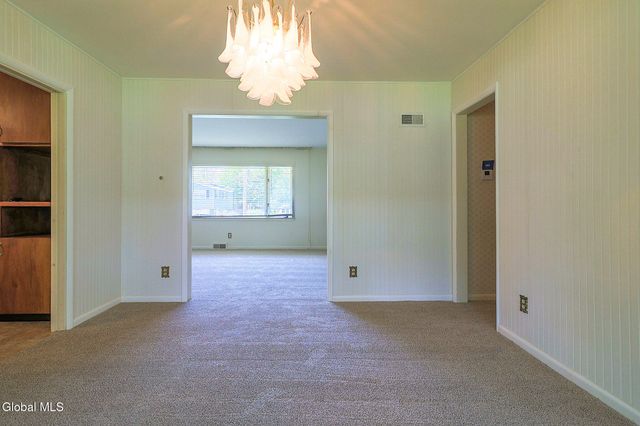 1561 Belmont Avenue, Schenectady, NY 12309