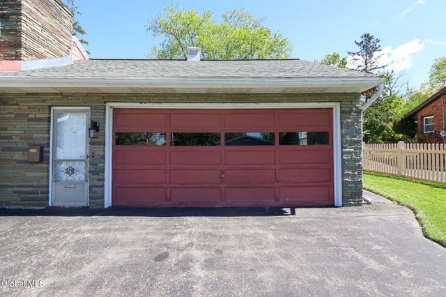 1561 Belmont Avenue, Schenectady, NY 12309