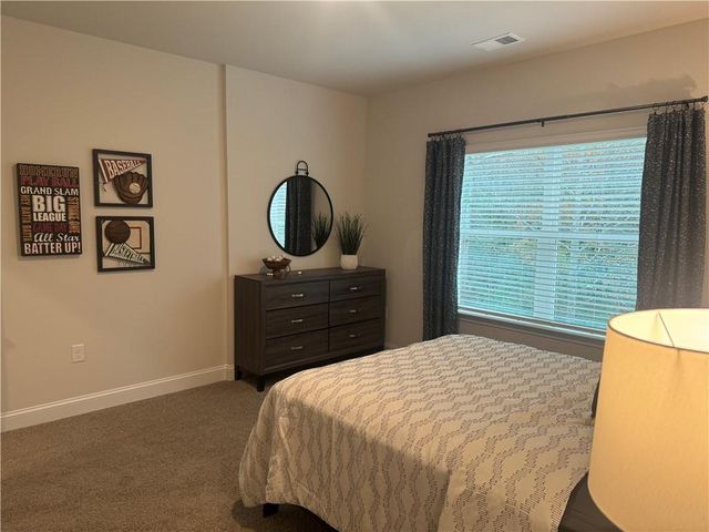 200 Blackberry Court, Pendergrass, GA 30567