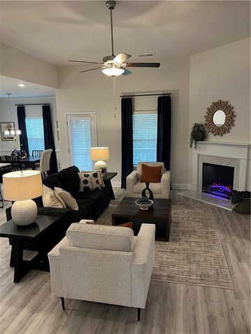 200 Blackberry Court, Pendergrass, GA 30567