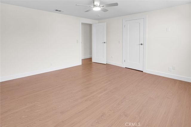 2033 W 76th Street, Los Angeles, CA 90047