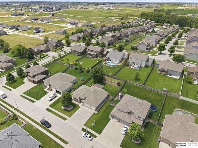 4602 S 198th Street, Omaha, NE 68135