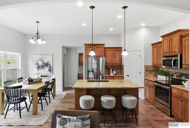 4602 S 198th Street, Omaha, NE 68135