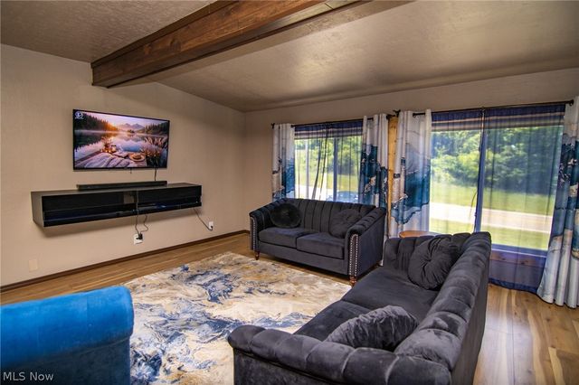 7312 State Route 213, Toronto, OH 43964
