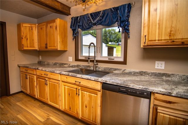 7312 State Route 213, Toronto, OH 43964