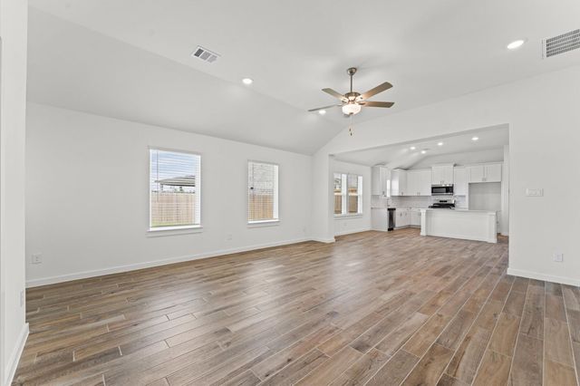 8331 Amethyst Valley Ln, Angleton, TX 77516