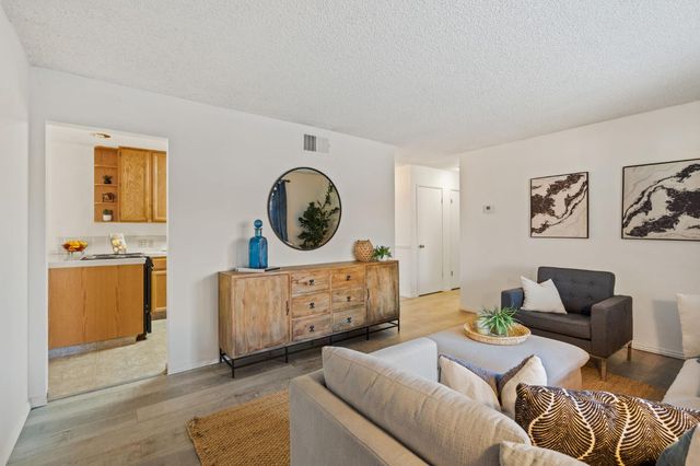 1609 Angelene Dr, Modesto, CA 95355