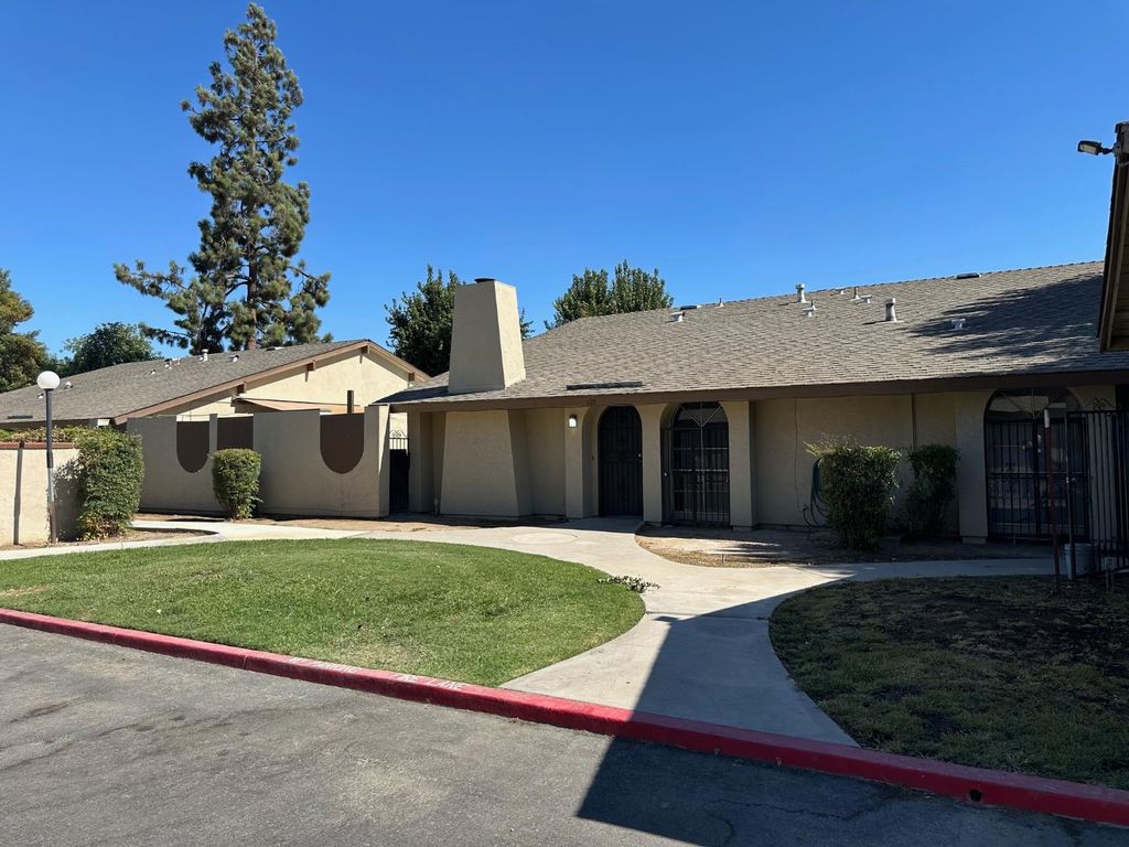 372 S Argyle Avenue # 102, Fresno, CA 93727