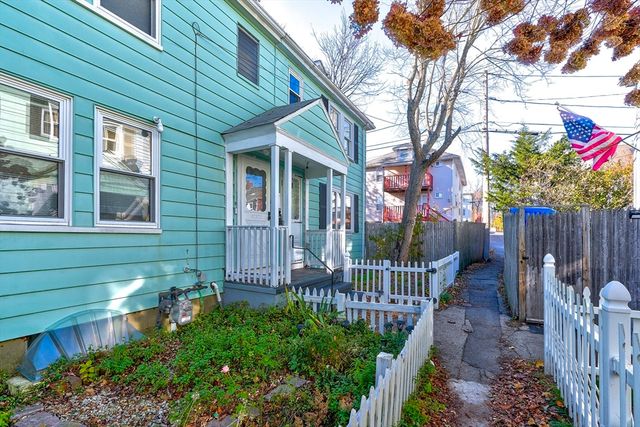 212-A Quincy Shore Dr, Quincy, MA 02171