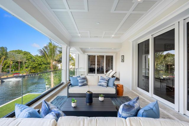 133 W Coconut Palm Road, Boca Raton, FL 33432