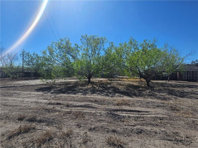 1309 Fm 625 B, Alice, TX 78332