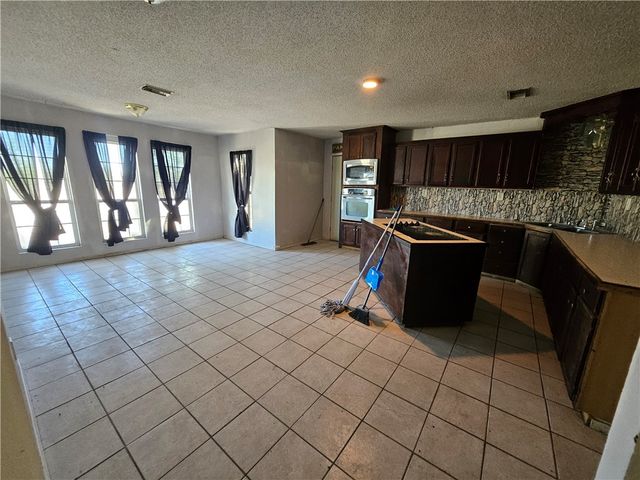 1309 Fm 625 B, Alice, TX 78332