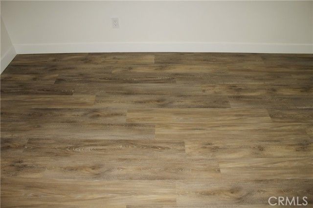 14661 Brand, San Fernando, CA 91345