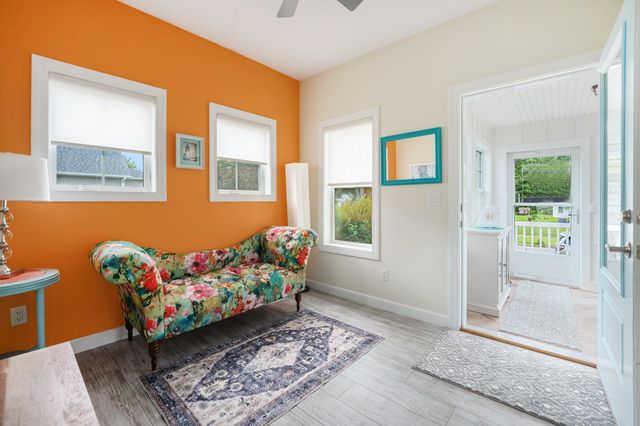 755 Indiana Avenue, South Haven City, MI 49090