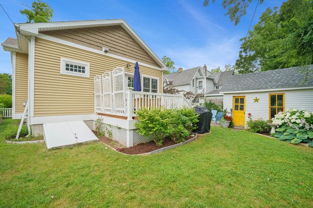 755 Indiana Avenue, South Haven City, MI 49090