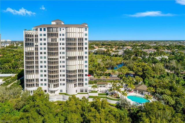 8990 Bay Colony DR # 401, Naples, FL 34108