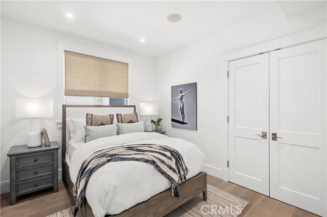 718 Poinsettia Avenue, Corona Del Mar (newport Beach), CA 92625