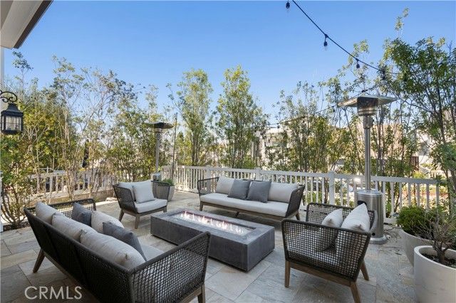 718 Poinsettia Avenue, Corona Del Mar (newport Beach), CA 92625