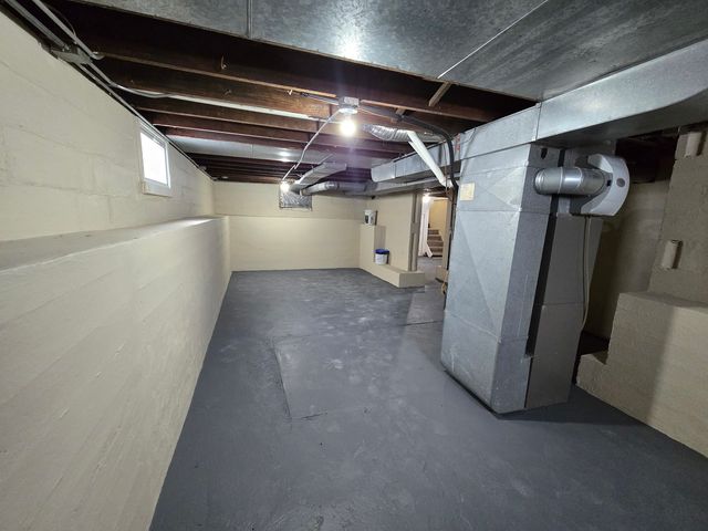 2220 15th Avenue, Rockford, IL 61104