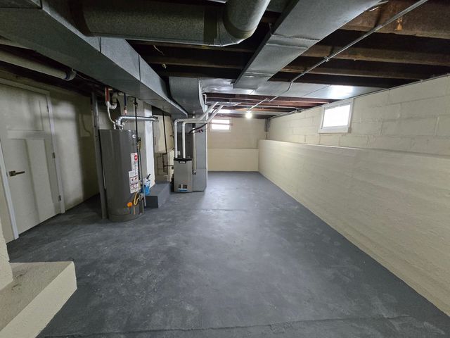 2220 15th Avenue, Rockford, IL 61104