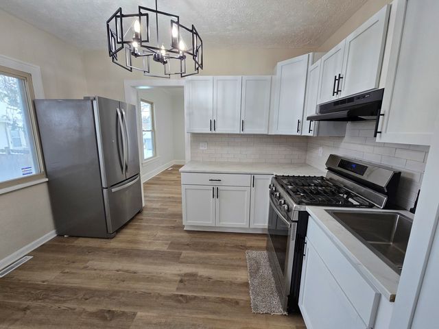 2220 15th Avenue, Rockford, IL 61104