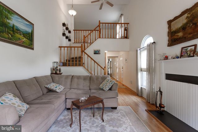 3901 POTTERS PL, Southampton, PA 18966
