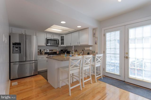3901 POTTERS PL, Southampton, PA 18966