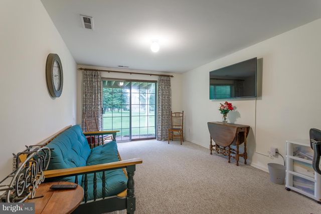 3901 POTTERS PL, Southampton, PA 18966