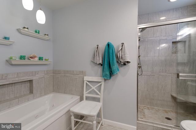 3901 POTTERS PL, Southampton, PA 18966