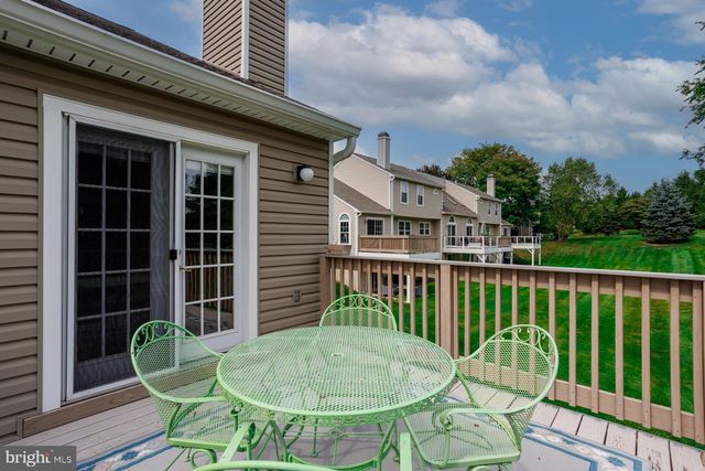 3901 POTTERS PL, Southampton, PA 18966