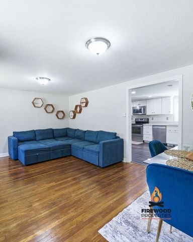 391 W Pond St, Bridgewater, MA 02324