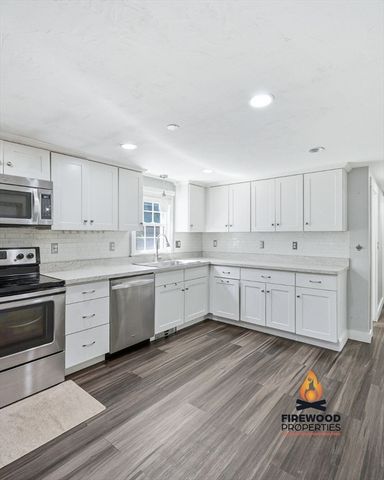 391 W Pond St, Bridgewater, MA 02324