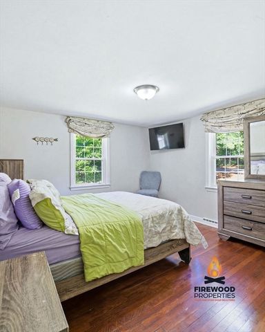 391 W Pond St, Bridgewater, MA 02324