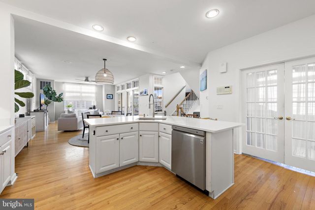 9315 N SUSAN LN, Long Beach Township, NJ 08008