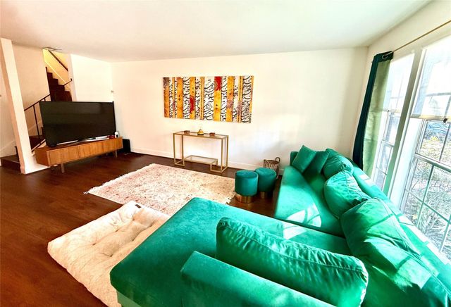 474 N Post Oak Lane, Houston, TX 77024