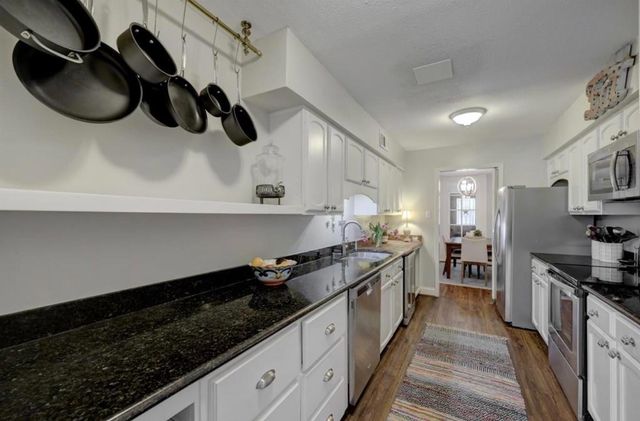 474 N Post Oak Lane, Houston, TX 77024