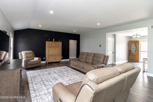 749 Parkside Drive, Wauseon, OH 43567