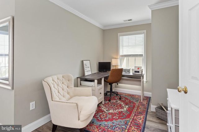 31 FENTON LN, Chesterfield, NJ 08515