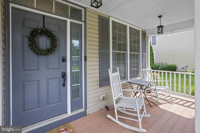 31 FENTON LN, Chesterfield, NJ 08515