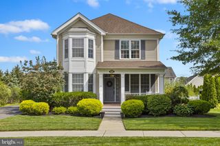 31 FENTON LN, Chesterfield, NJ 08515