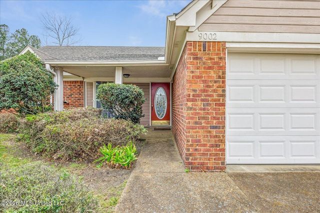 9002 Lakeside Cove, Olive Branch, MS 38654