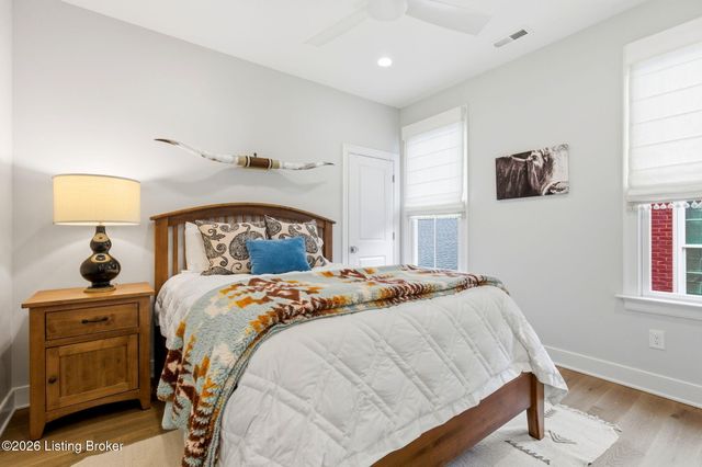 11306 Peppermint St, Prospect, KY 40059