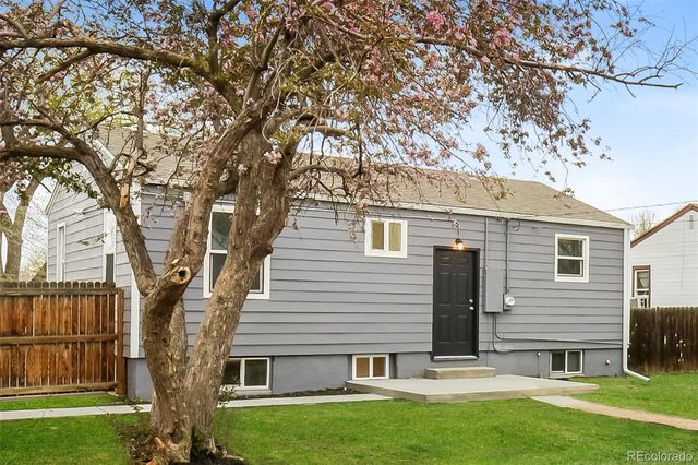 1308 Havana Street, Aurora, CO 80010