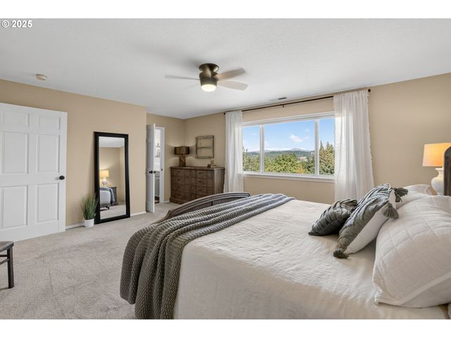 32102 Nw EAGLE CREST Dr, Ridgefield, WA 98642