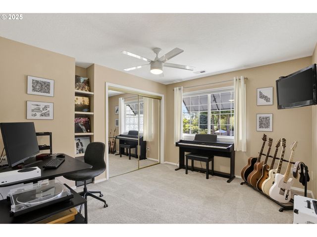 32102 Nw EAGLE CREST Dr, Ridgefield, WA 98642