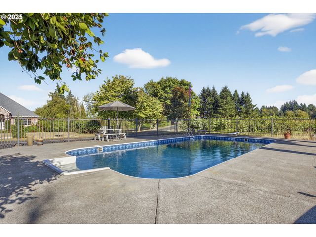 32102 Nw EAGLE CREST Dr, Ridgefield, WA 98642