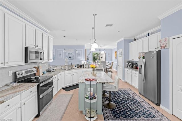 2792 Via Piazza LOOP, Fort Myers, FL 33905